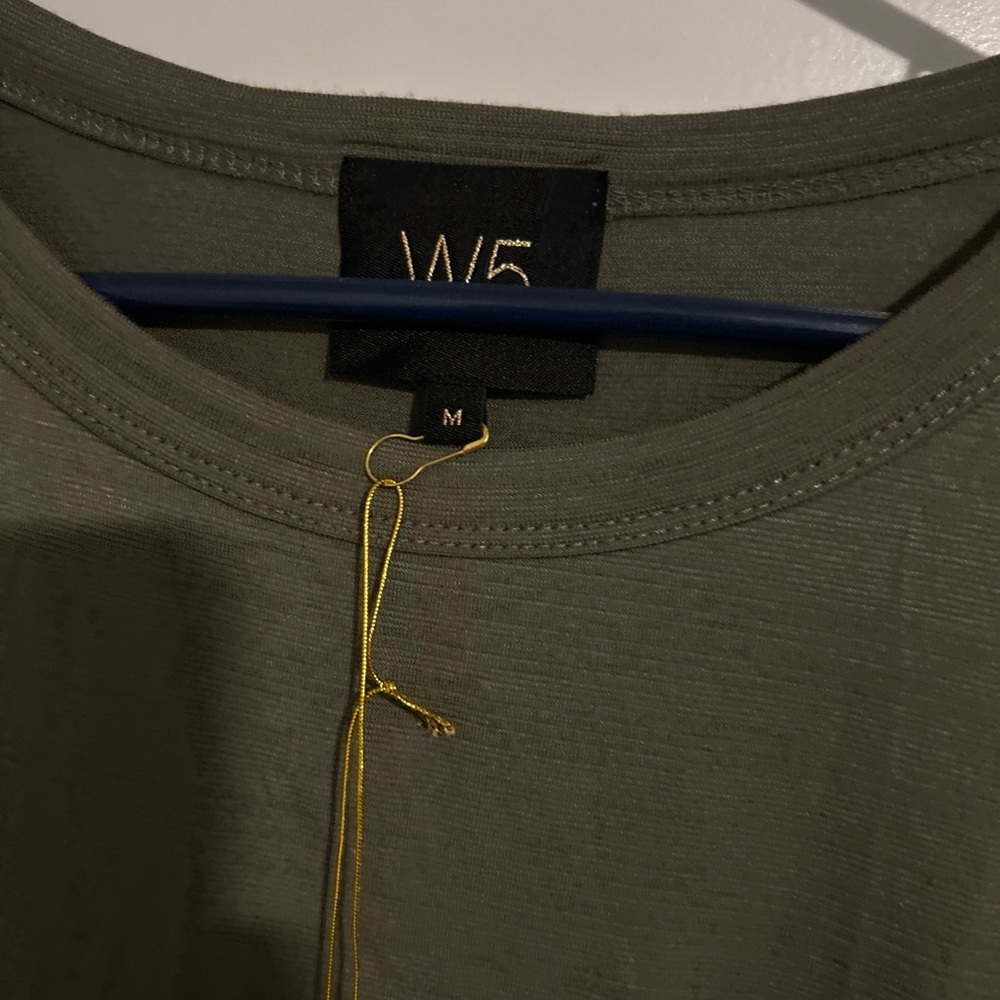 W5 Women’s Medium Green NWT Shirt Tank - Picture 3 of 6